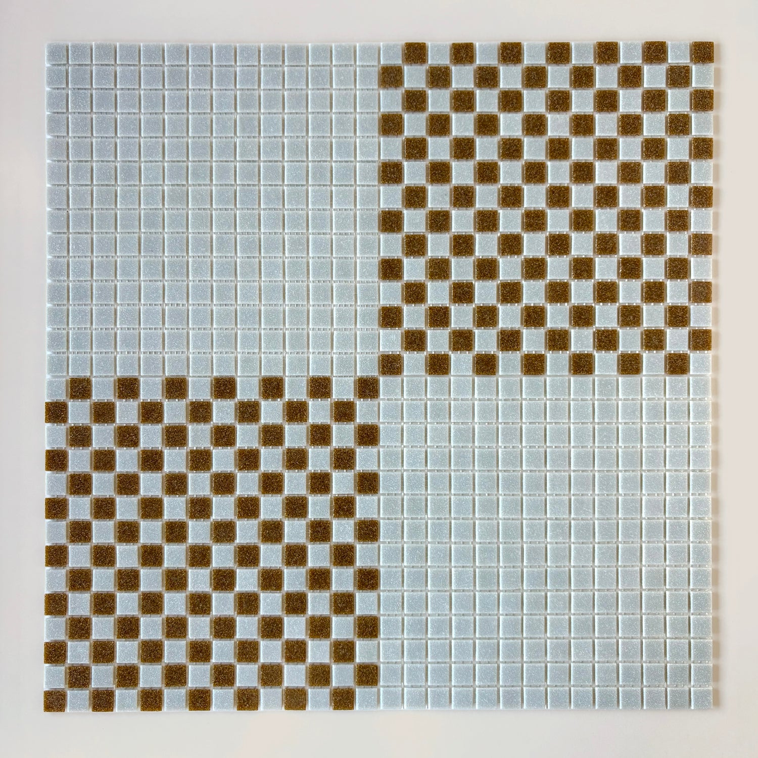 DAMA 001 Pale Mist + Umber Drift