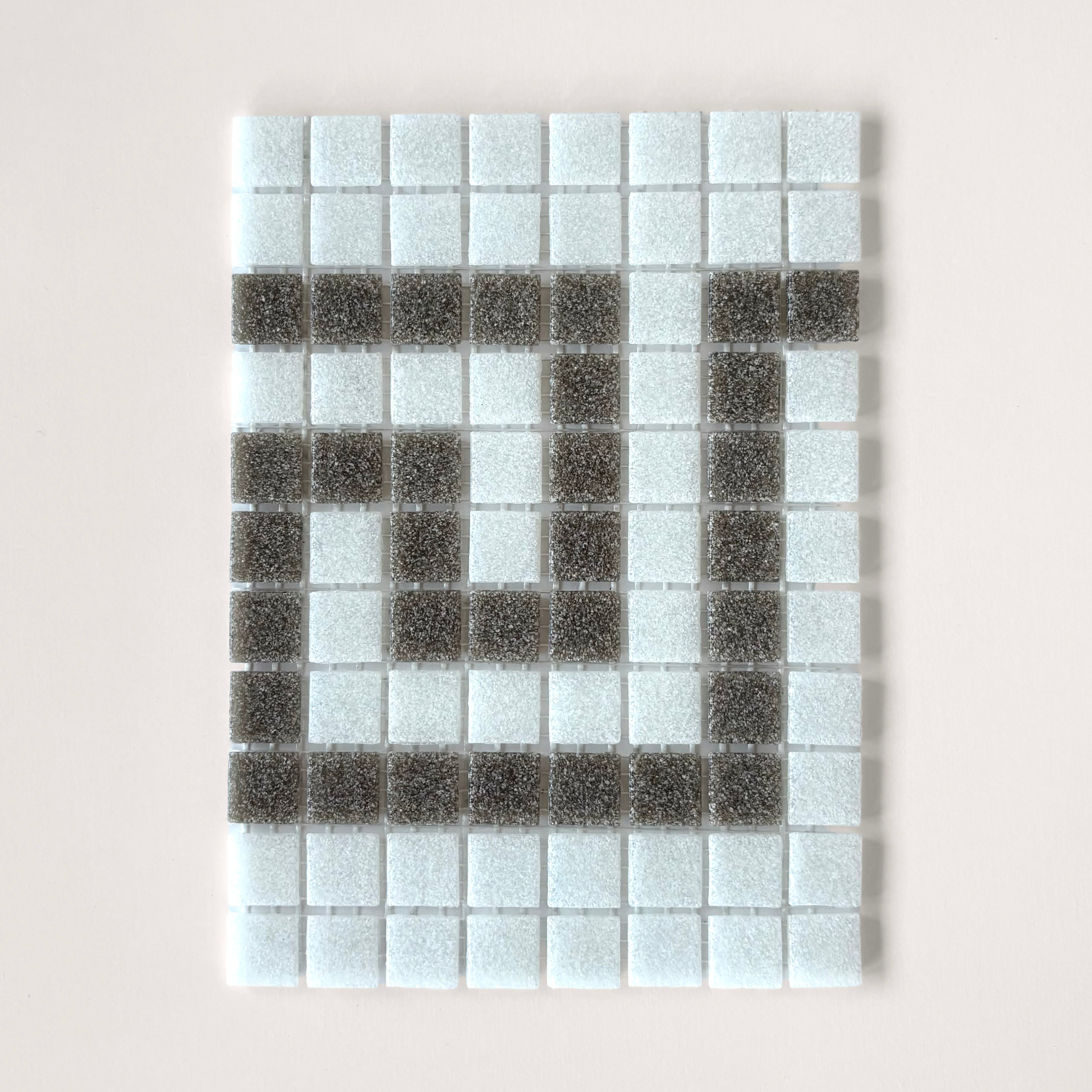 ONDA 005 Soft Chalk + Olive Dust