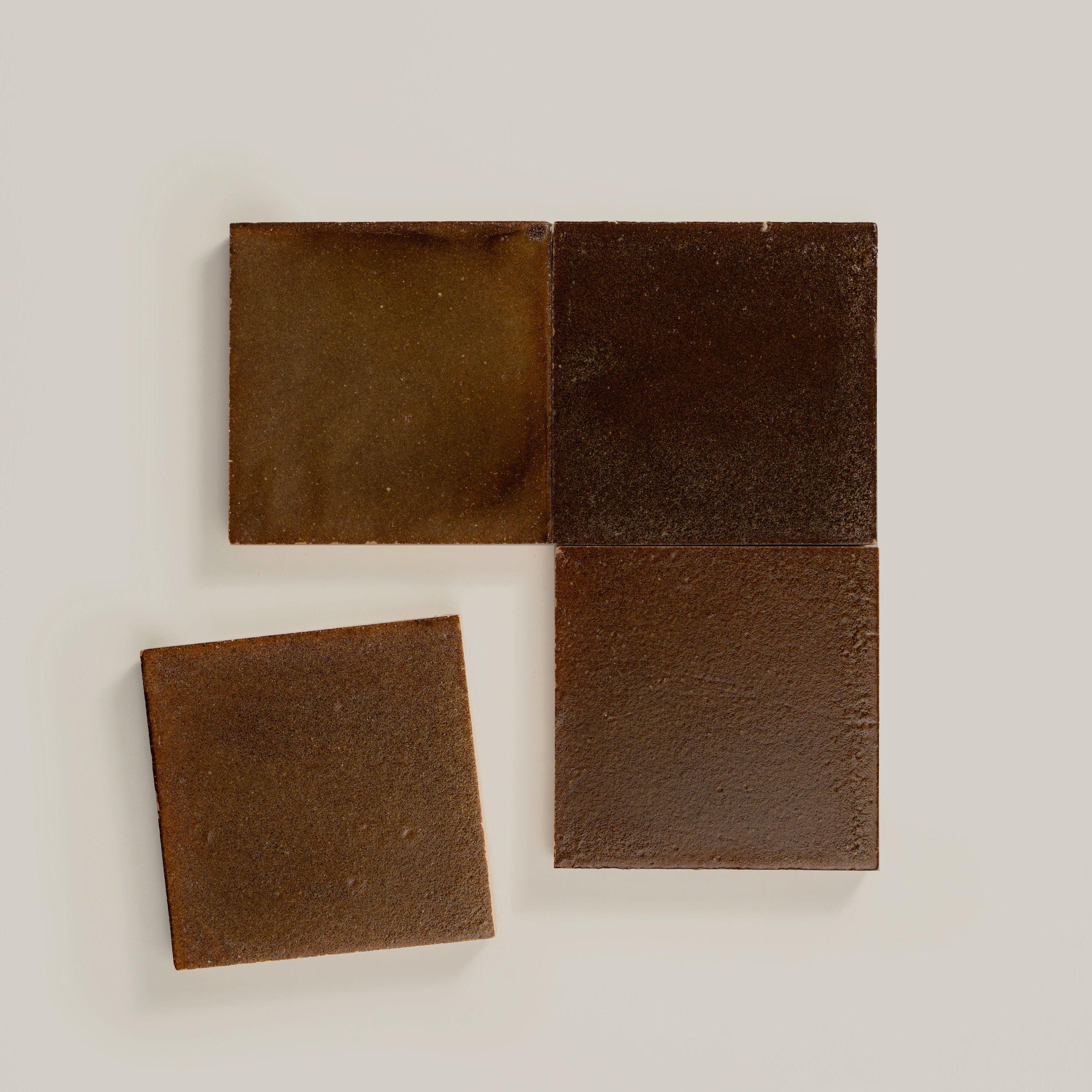 EZTIER1010 Havana Sample