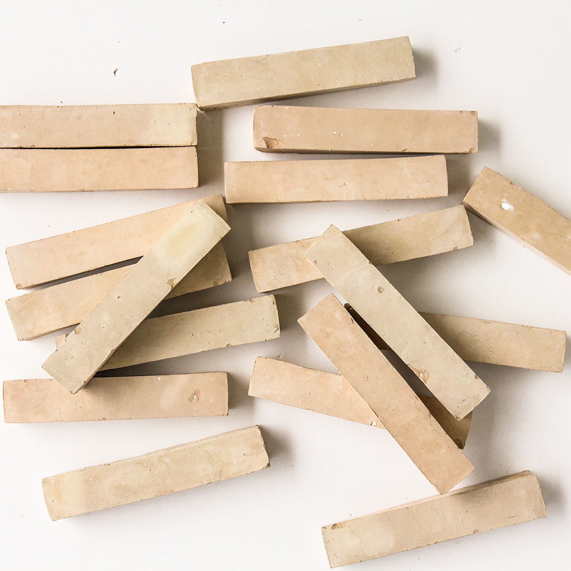 EZR1525 Skinny Clay Bejmat