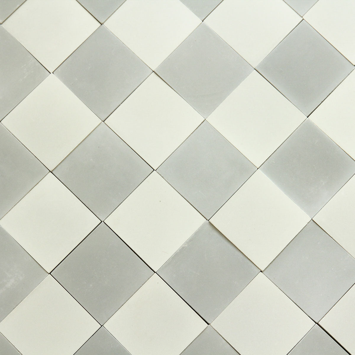 EZCM1010 Winter Green