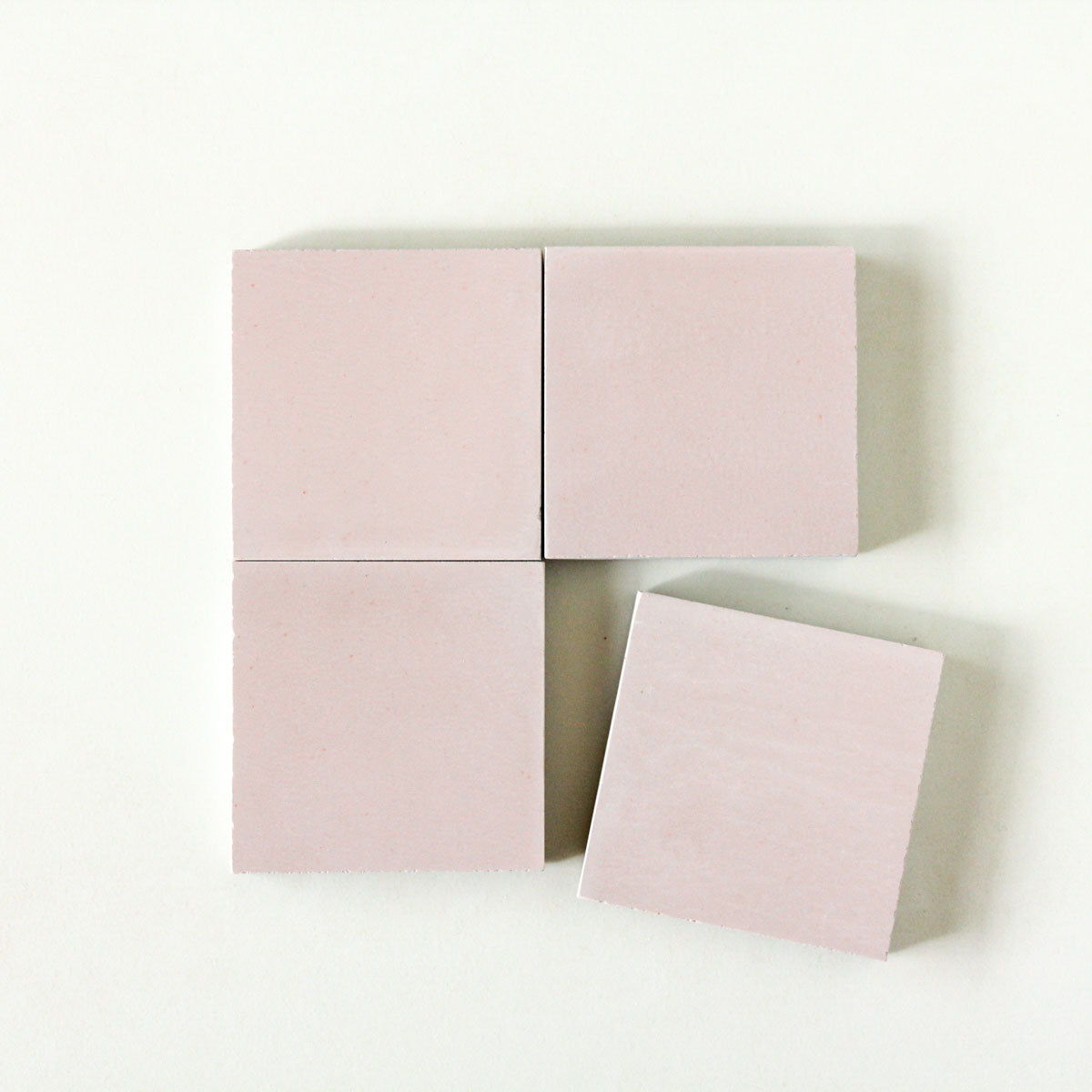 EZCM1010 Rose