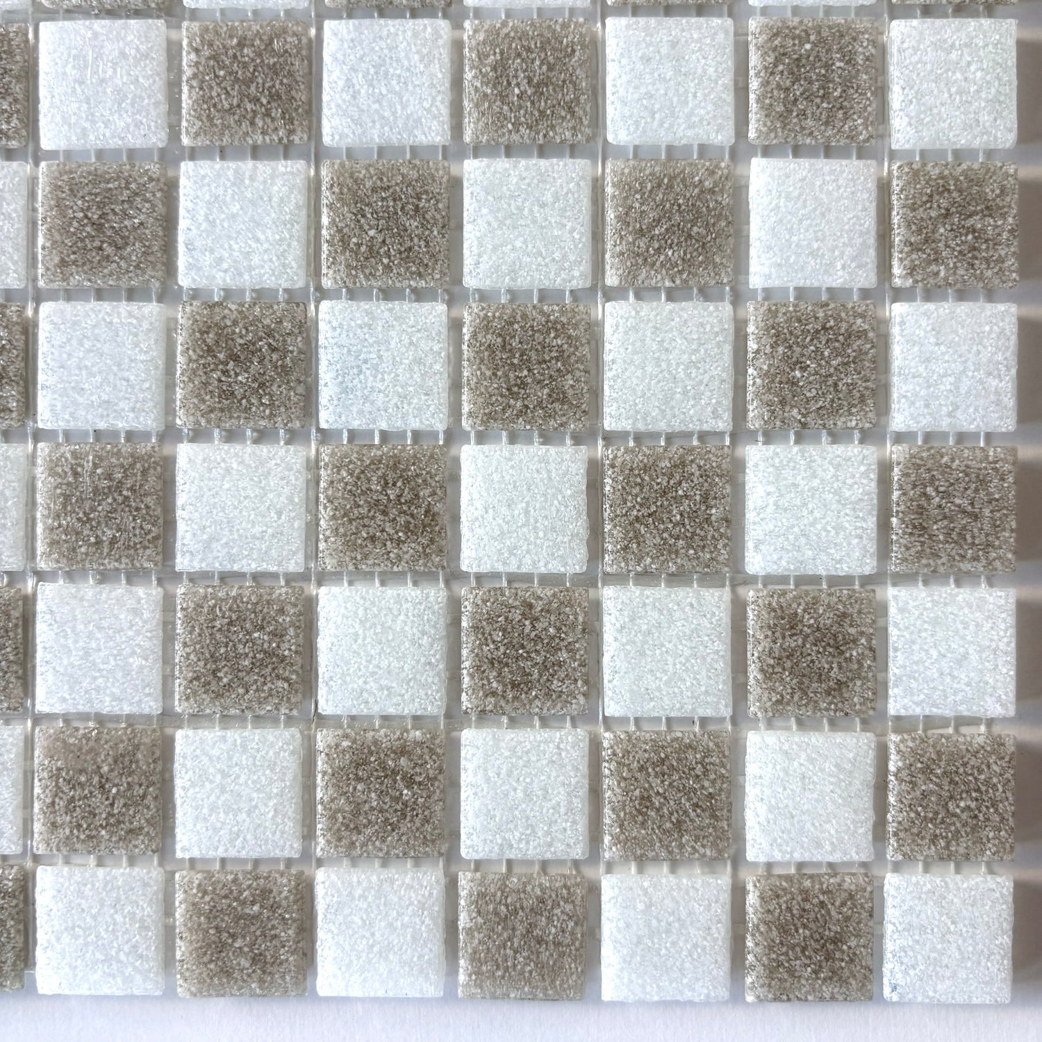 DAMA 009 Soft Chalk + Linen Mist