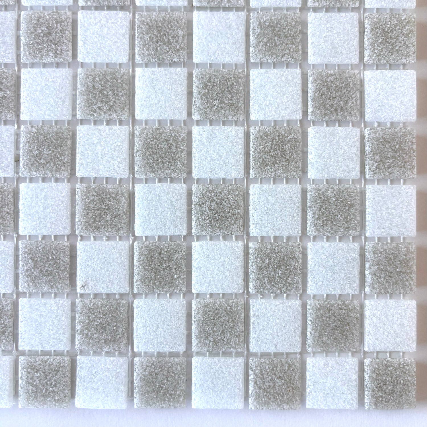 DAMA 010 Soft Chalk + Sandstone White
