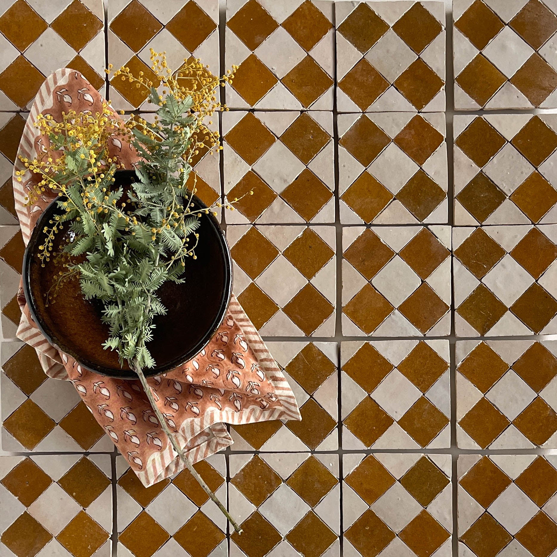 EZR0225NewZelligemosaicTilesof