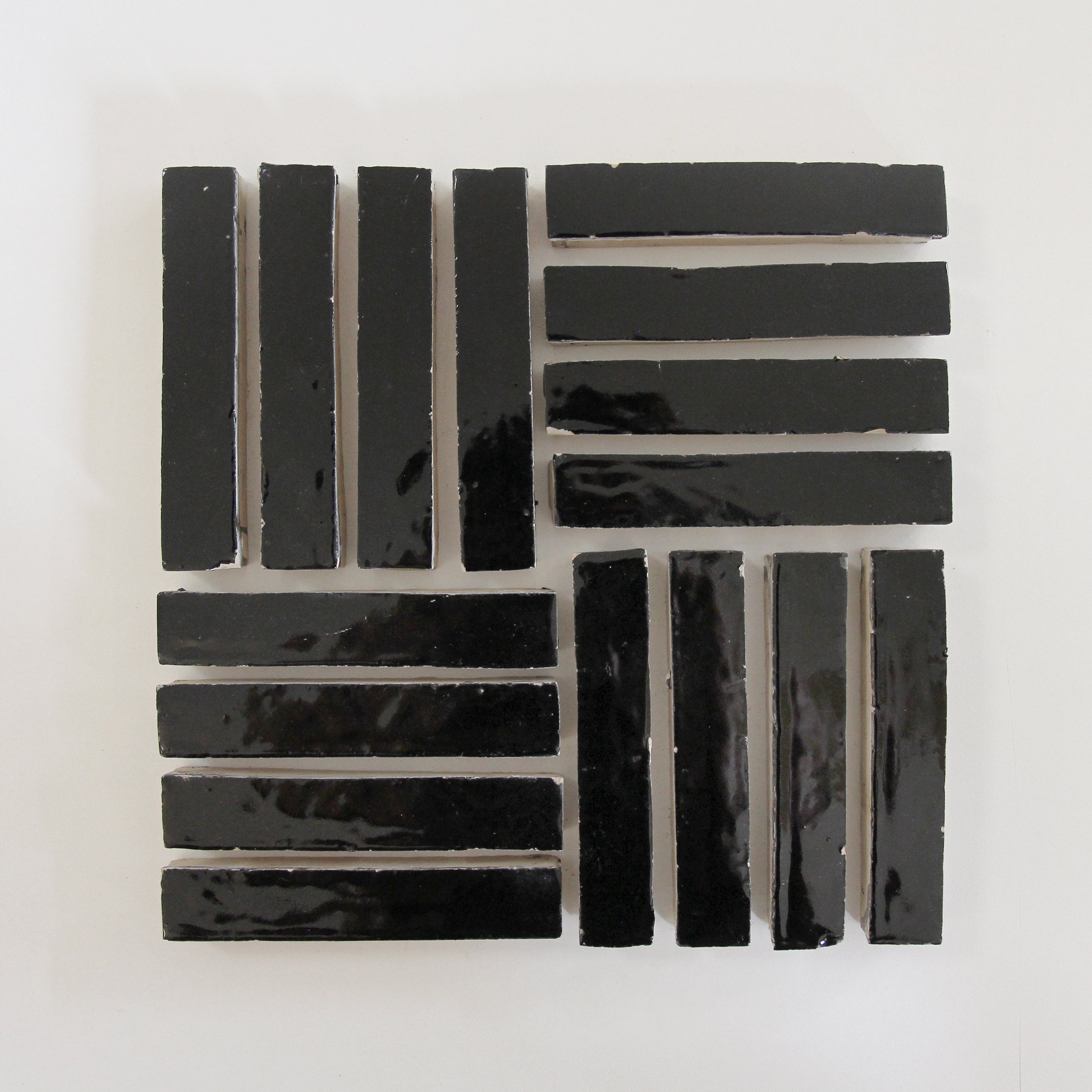 EZR1525 Black