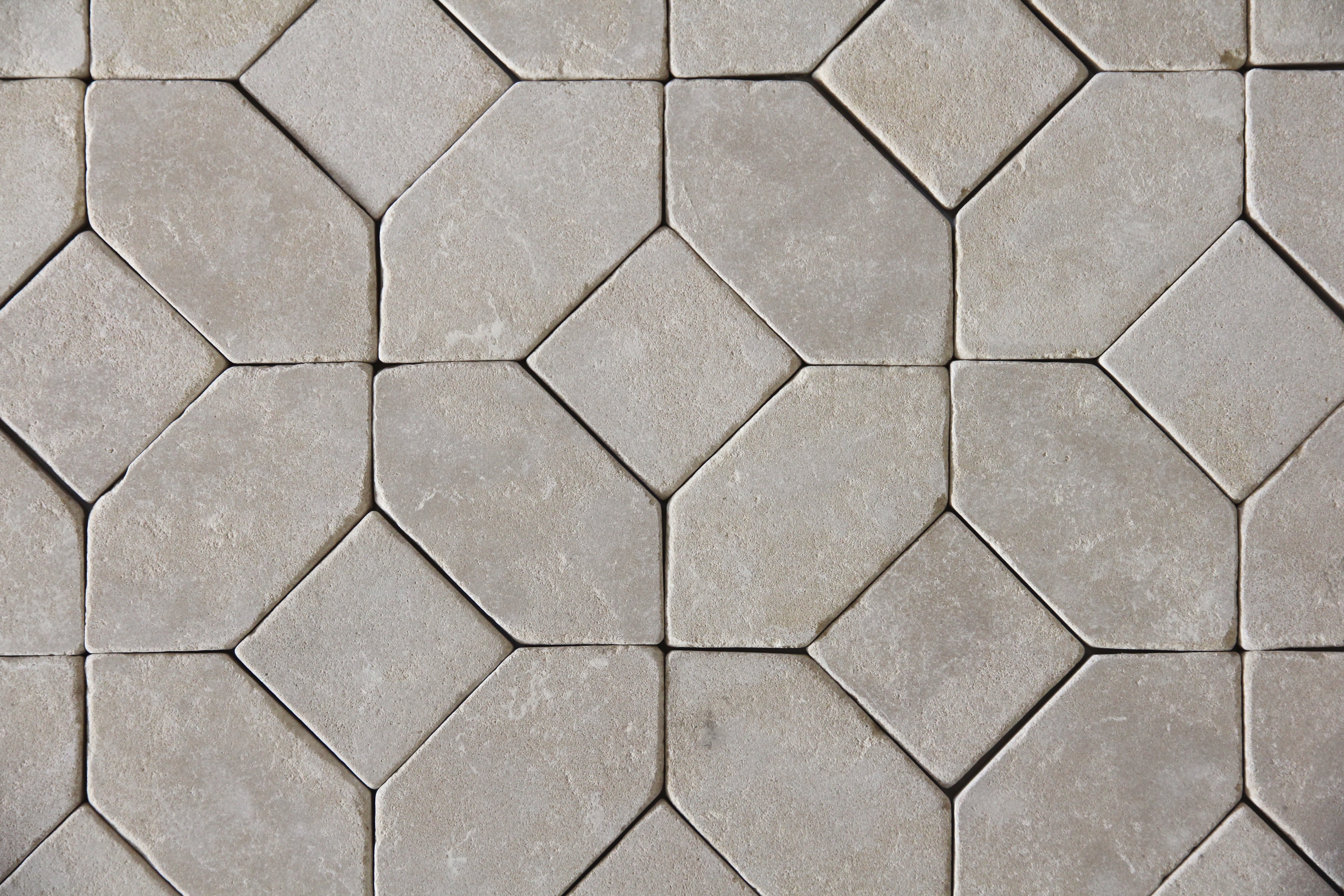 Moroccan Limestone Picket Meknes