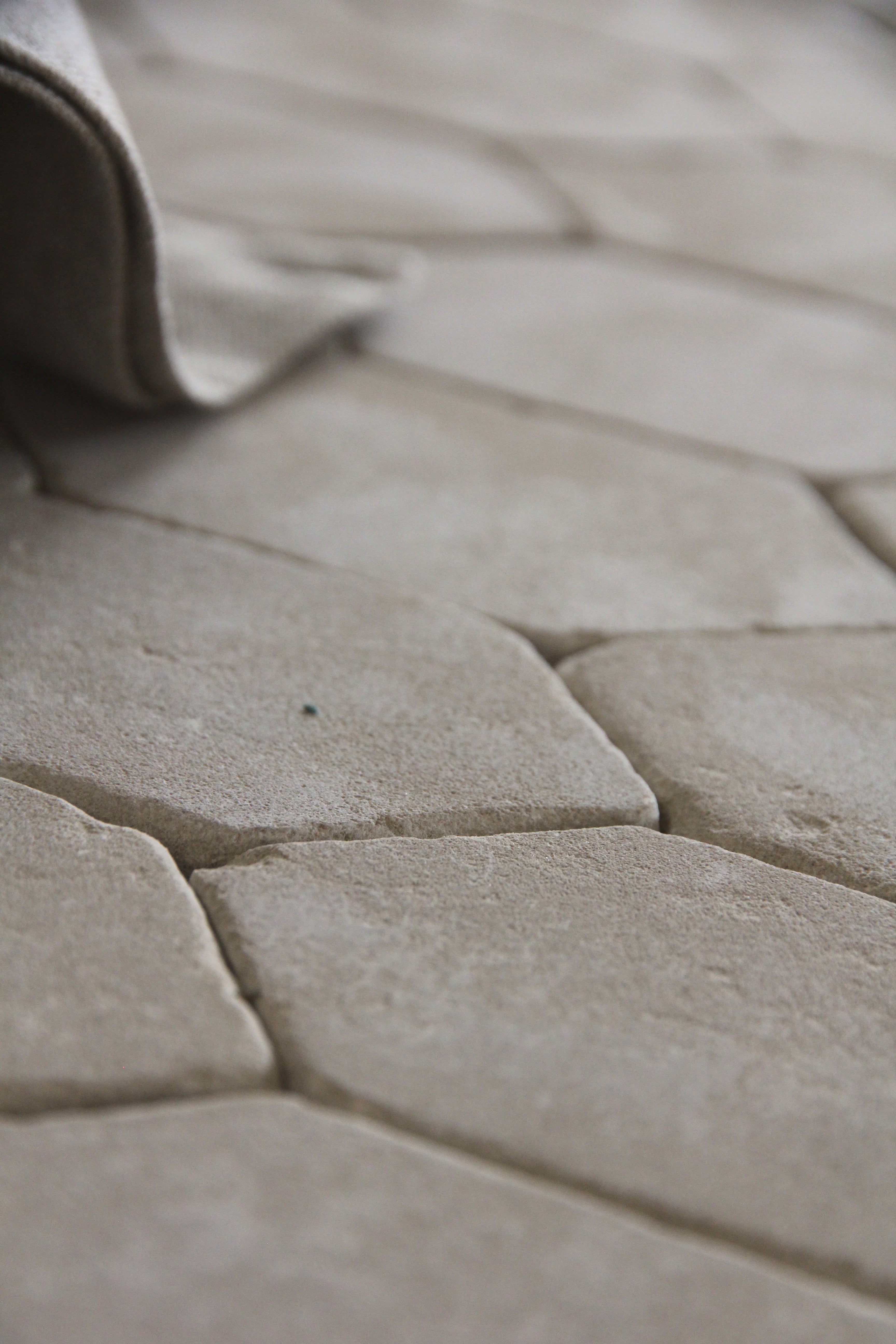 Moroccan Limestone Picket Meknes