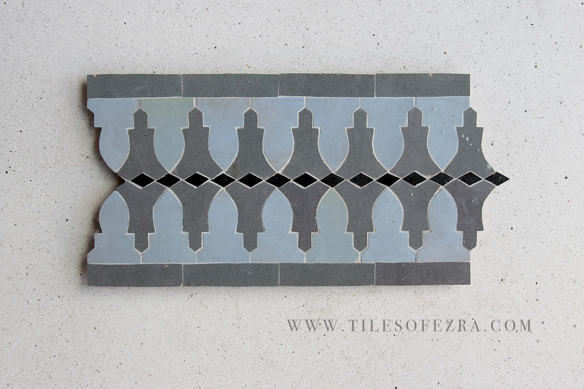 EZRBRD2109 Zellige Border Mosaic